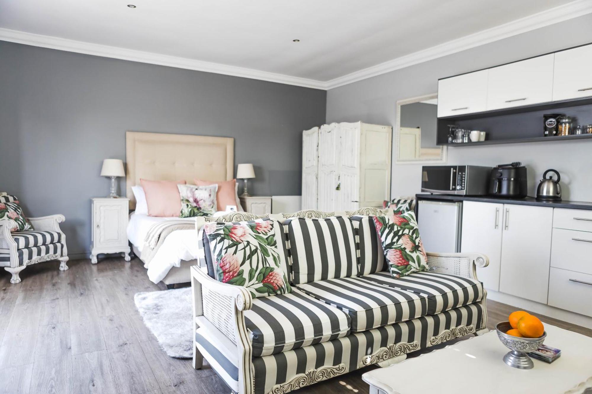 Namaste Spacious Studio Apartment Langebaan Exterior photo